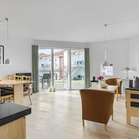 Sopark Lejl, 1 * Gudhjem